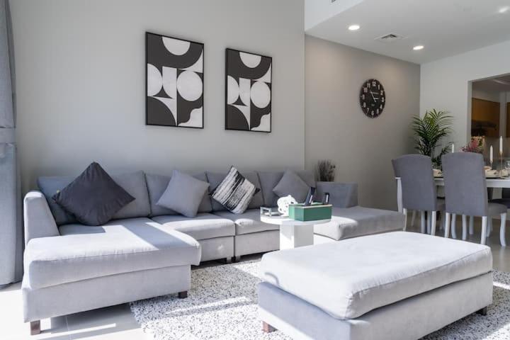 דירות דובאי Vogue Downtown - Bellevue Towers מראה חיצוני תמונה